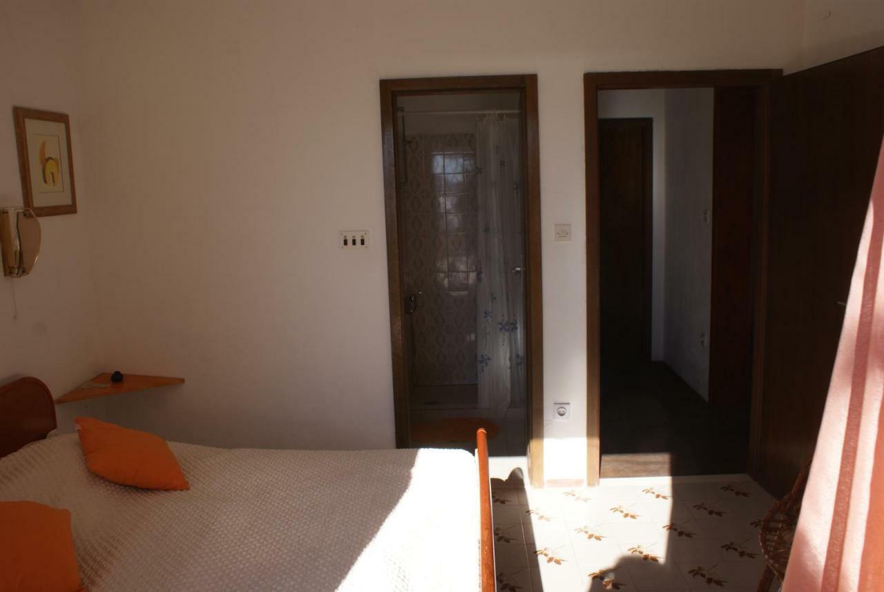 Villa Punta Donji Okrug  Extérieur photo